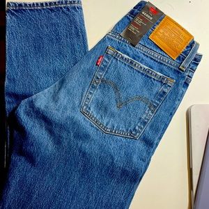 Levi’s wedgie high rise jeans
